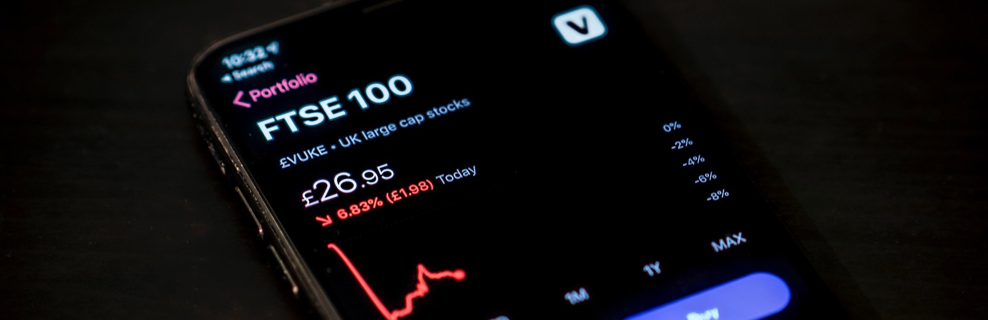 data-image4-3668x1188